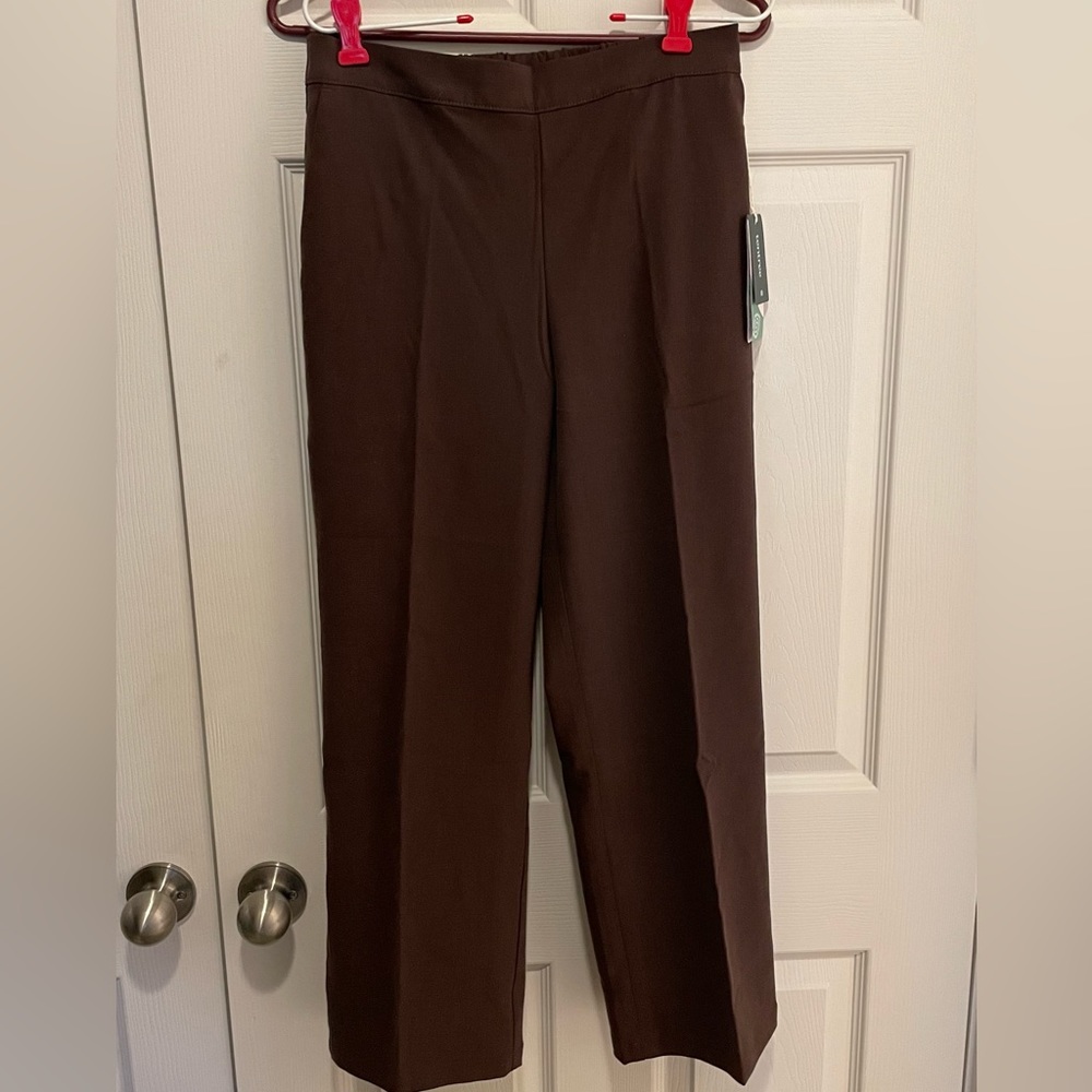 Tentree Dress pants- cropped